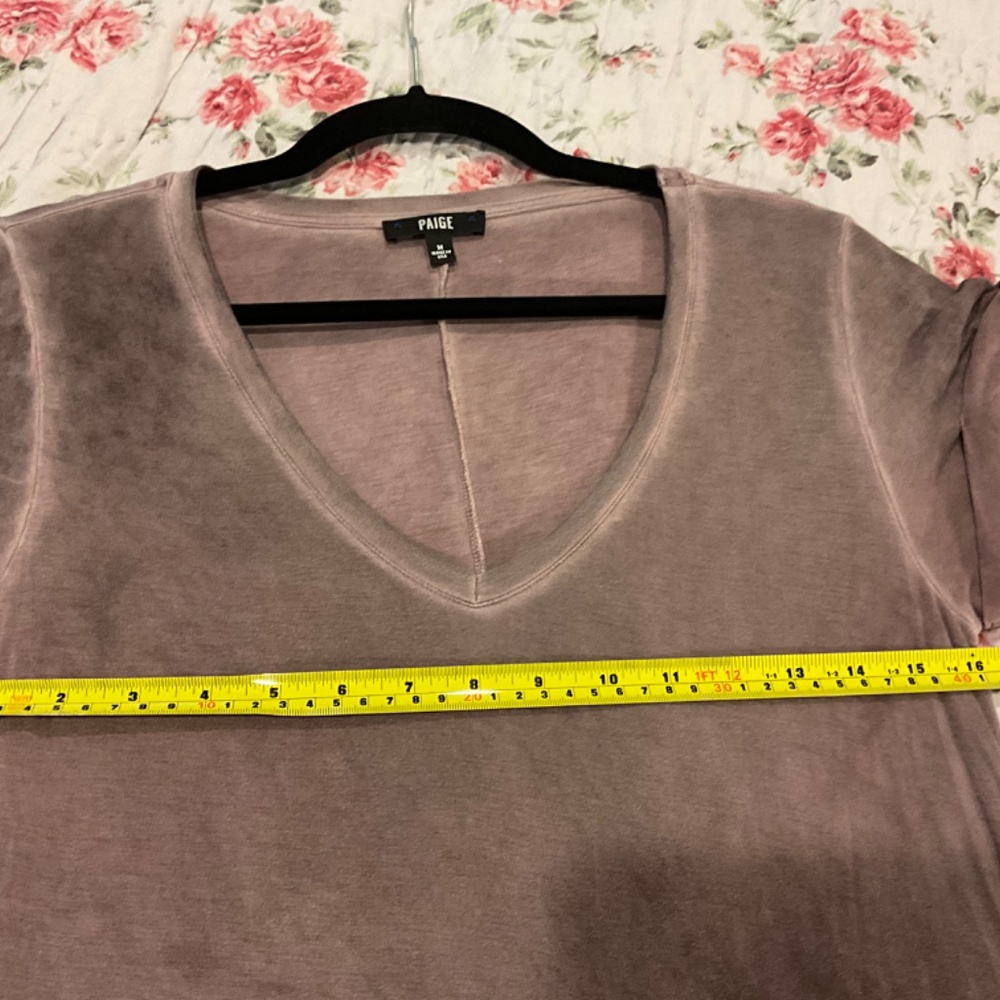 Paige Made in USA Stretch Deep V-Neck Short Sleeve Tee Top Shirt Medium Purple - Picture 12 of 14